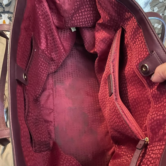 kate spade wine colored leather tote with gold logo - Picture 3 of 4